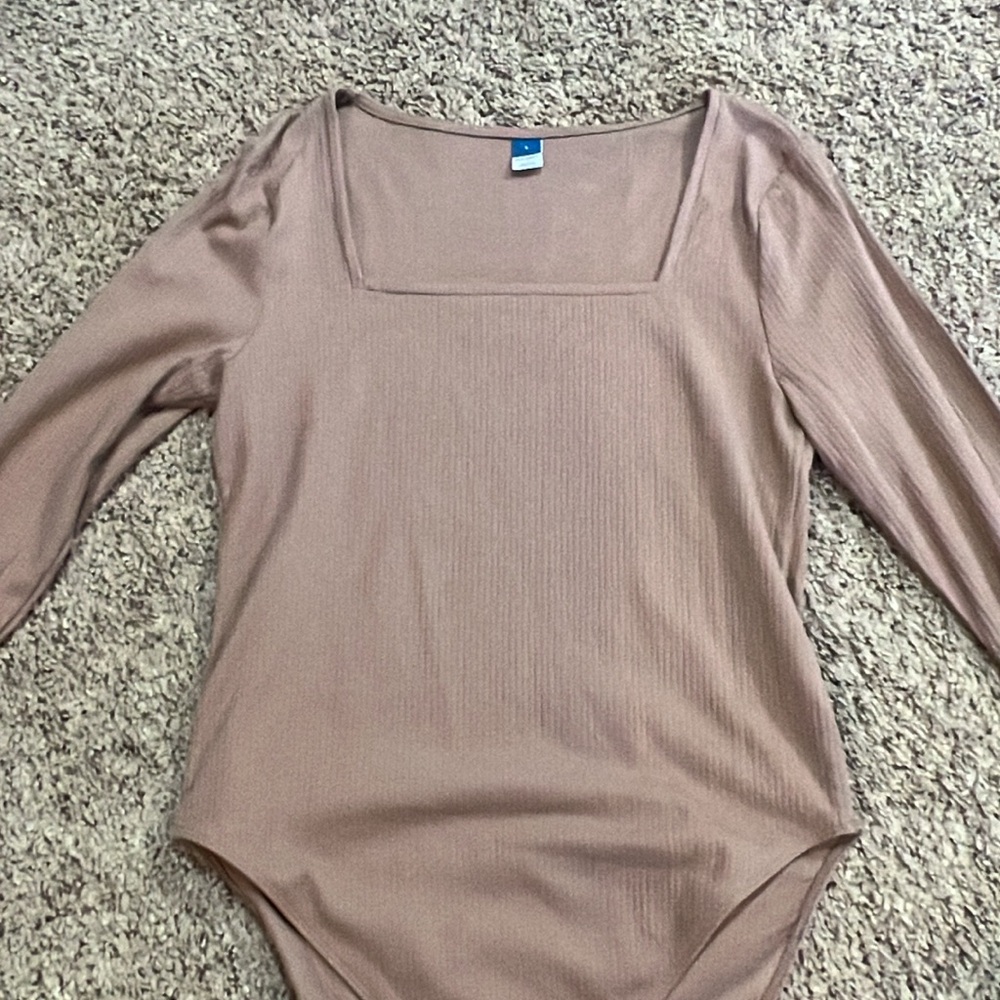 Women's Tan Long Sleeve Top